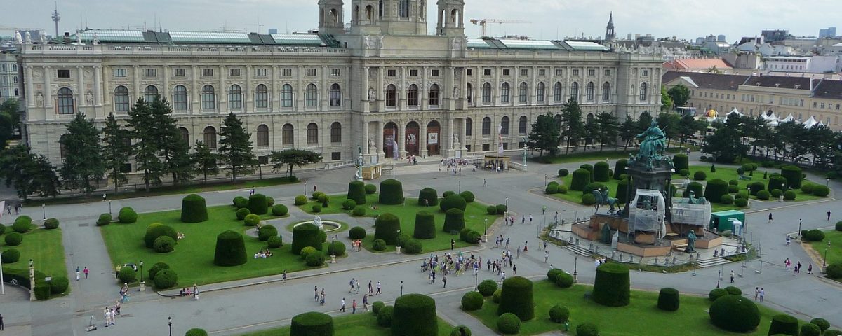 viena nuova travel